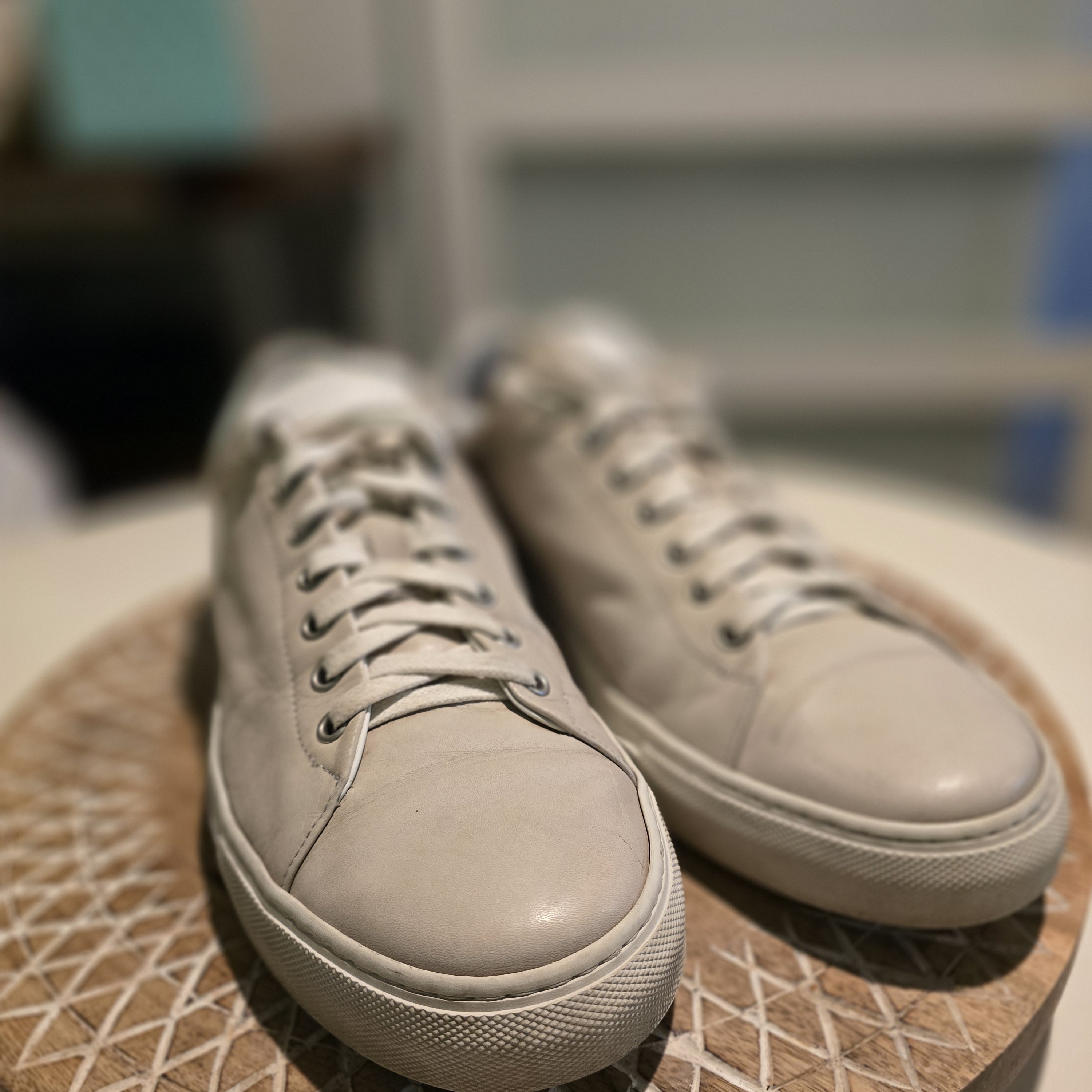 Good Man Brand Cream Sneakers